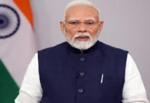 ஐந்து நாடுகளுக்குப் பயணம்: அமீரகத்தில் பிரதமர் மோடிக்கு ‘ஏர் எஸ்கார்ட்’ உடன் பிரம்மாண்ட வரவேற்பு!